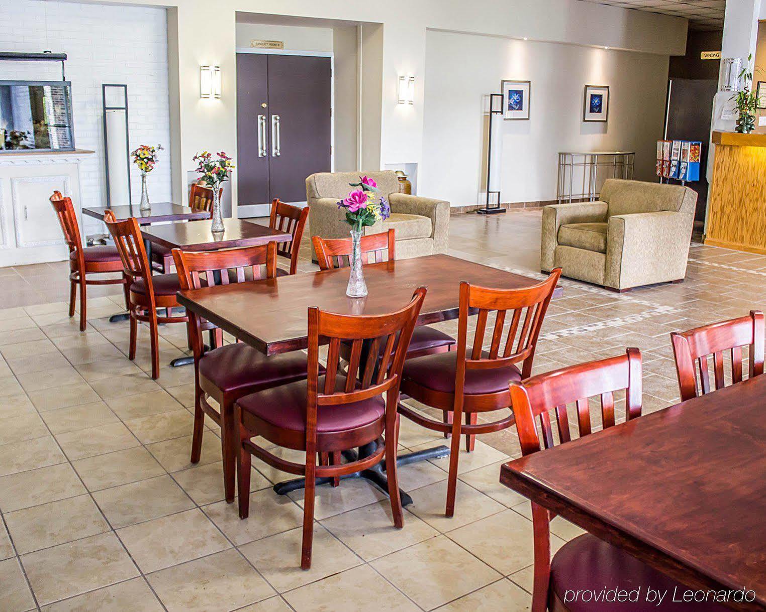Days Inn Клиърфийлд Екстериор снимка